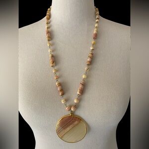 Mexican Onyx Alabaster Tourist Pendant Necklace
